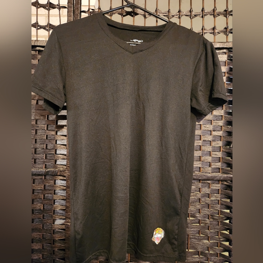 Ed Hardy men's v-neck t